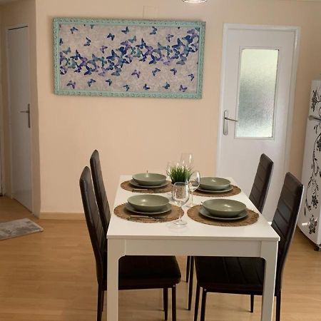 O Pisino Apartment Оуренсе Екстериор снимка